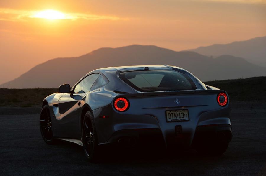  Ferrari F12berlinetta 2014 года  (фото 75 из 77)
